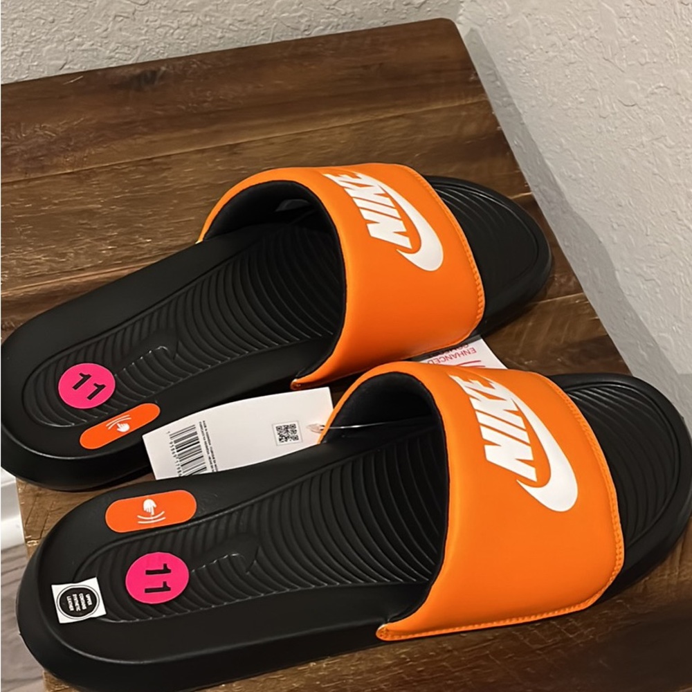 Nike slides mens size 11 Orange